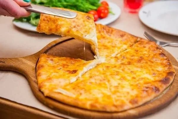 “Khachapuri index": all ingredients except eggs have risen in price in Georgia over the year