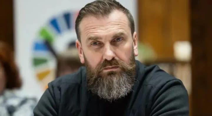 Лісовий розповів деталі доплати вчителям: що відомо 