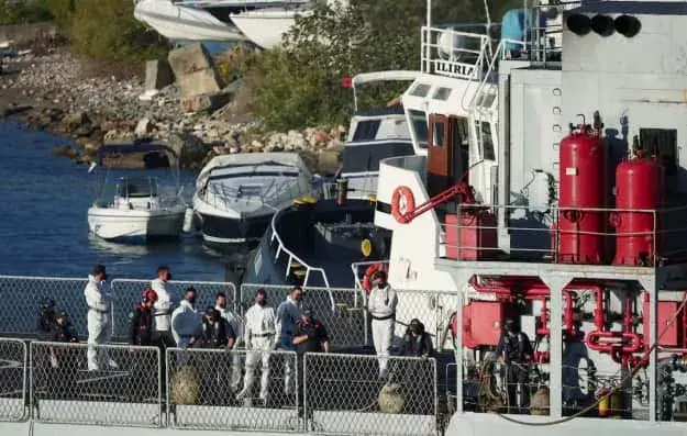 Суд в Італії знову блокує депортацію мігрантів до Албанії 