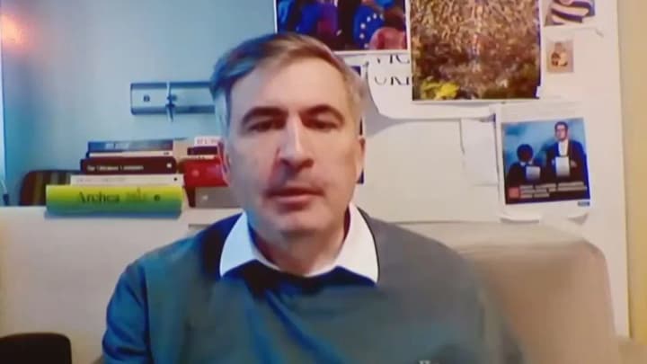 Саакашвили призвал увеличить масштаб уличных акций в Грузии