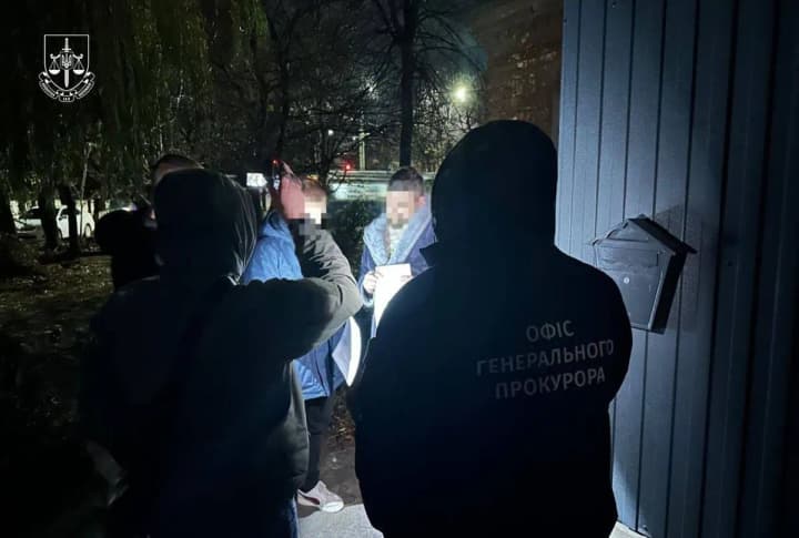 Військовому блогеру, який ошукав підписників під час збору коштів для підрозділу ЗСУ, повідомили про підозру