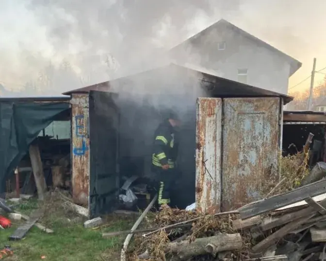 Law enforcers report on the consequences of Russian attacks in Kyiv region: photos