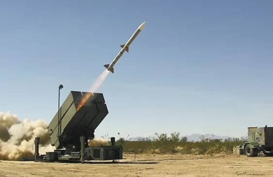 Канада завершила передачу Україні систем ППО NASAMS - міністр оборони країни 