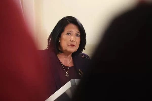 Зурабішвілі заявила, що у Грузії стався "конституційний переворот"