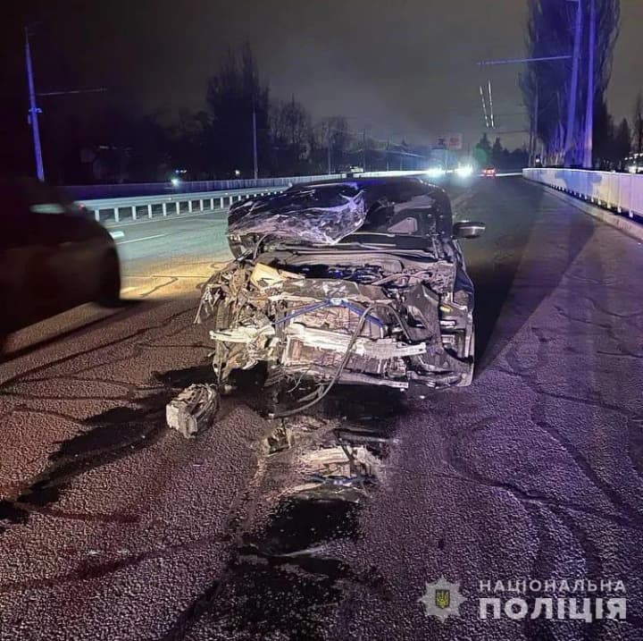 У Дніпрі водій BMW спричинив ДТП: загинула 10-річна дитина - Поліція