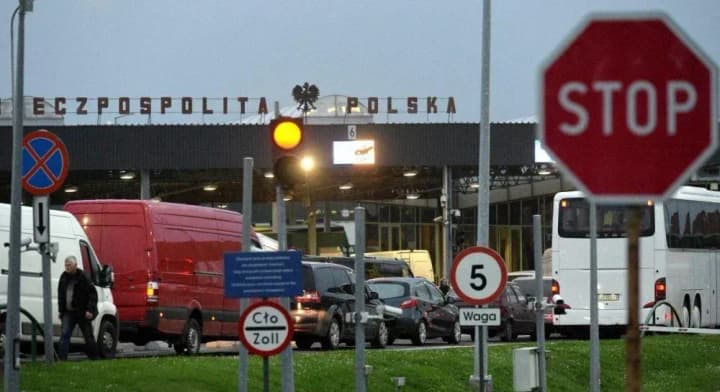 "Кордон із Польщею використовували як важіль впливу": ДПСУ про ситуацію на пунктах пропуску