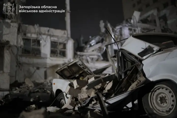 Зеленський про ракетний удар по Запоріжжю: всі запити щодо ППО передані партнерам, питання тільки в політичних рішеннях