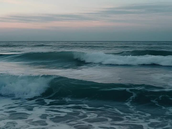 У Чорному та Азовському морях ворожі кораблі відсутні