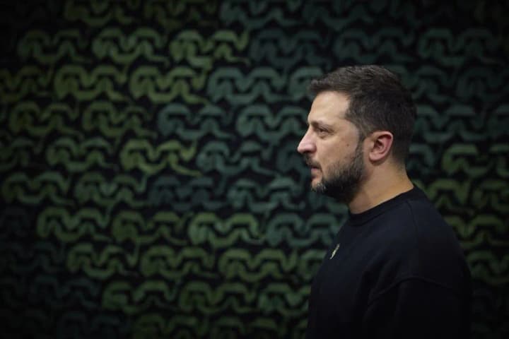 Зеленський у День Сухопутних військ показав кадри роботи українських воїнів