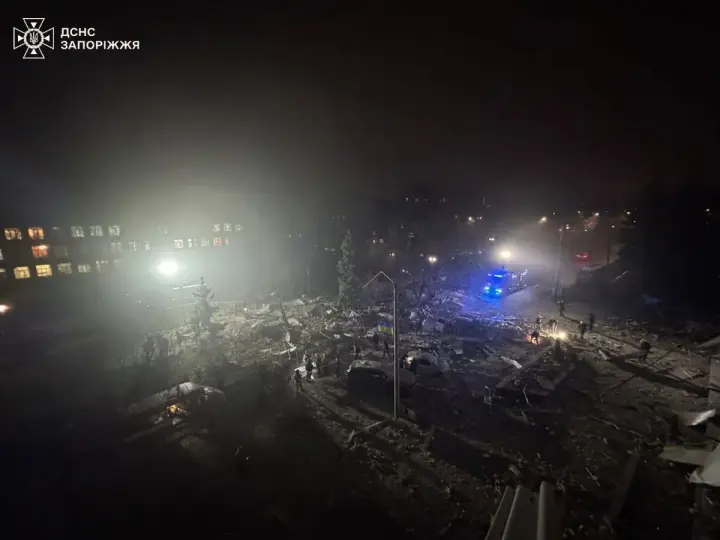 Ракетний удар рф по клініці у Запоріжжі: кількість загиблих зросла до 11