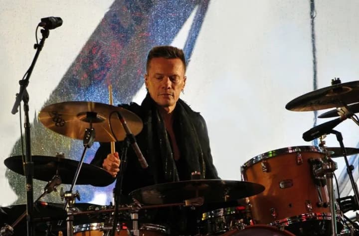 U2 drummer doesn't understand numbers: he was diagnosed with dyscalculia