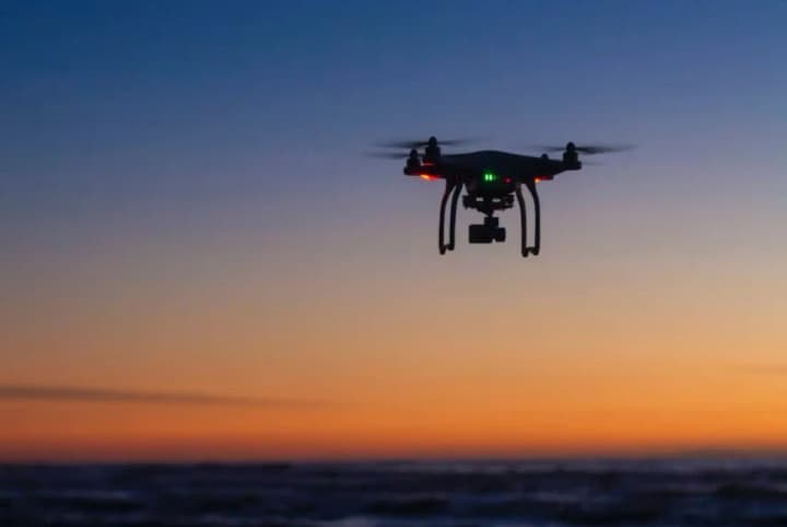 Байден прокомментировал загадочные дроны над Нью-Джерси: что происходит?