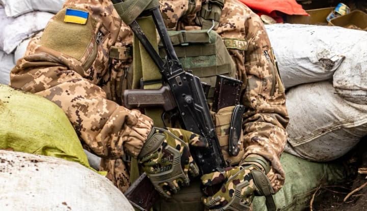 Zelenskyy: Ukraine needs weapons, not lowering the mobilization age