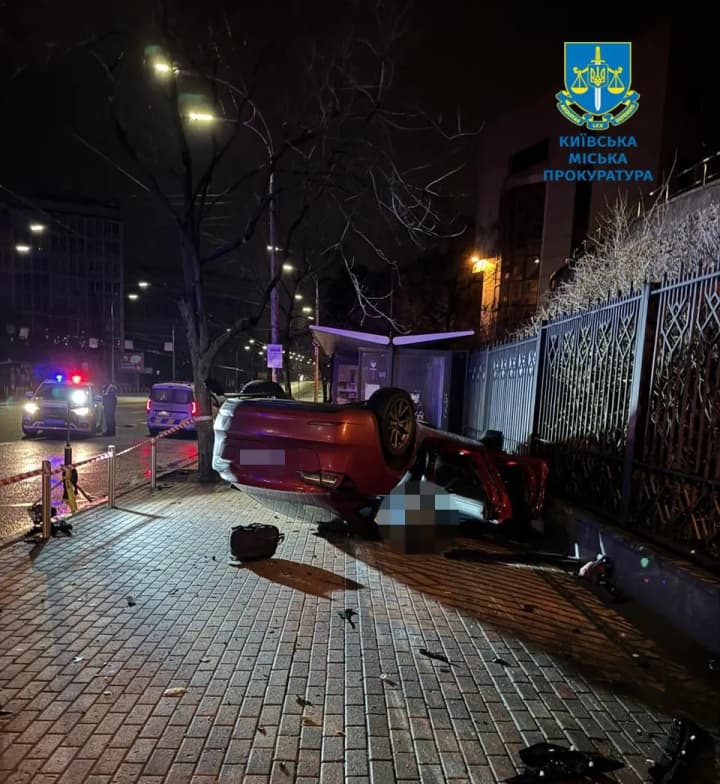 Tesla involved in a fatal accident in Kyiv: the driver was notified of suspicion