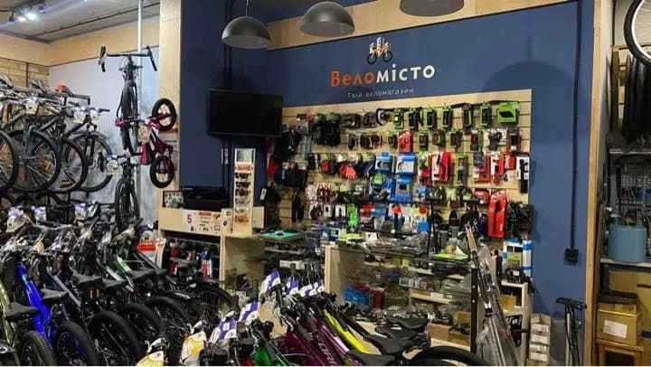 Love for cycling and social support: the story of a family business from Brovary