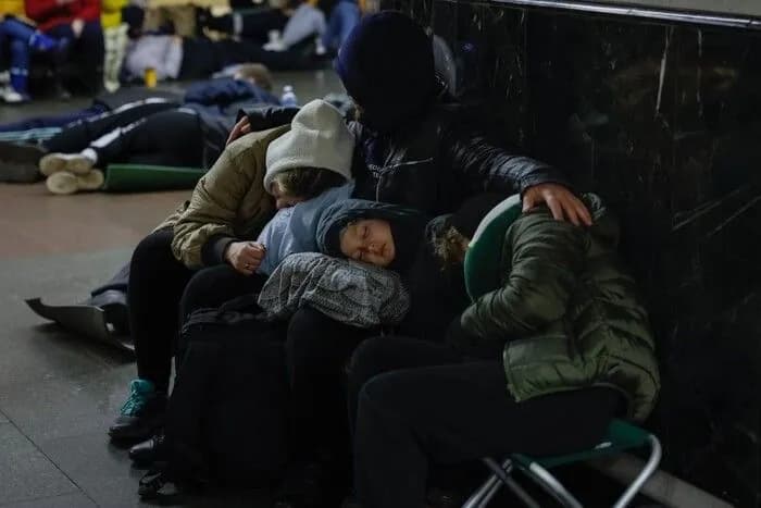 Повітряна тривога у Києві: ворожі дрони наближаються до столиці