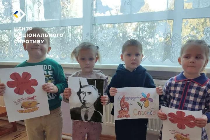 Occupants forced children in kindergartens to thank Russian dictator - CNS