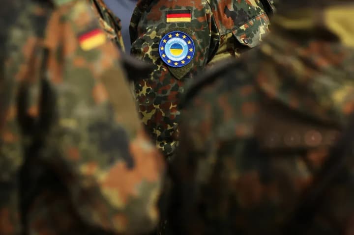 У Німеччині розслідують польоти дронів над військовими об'єктами: кажуть про ймовірне російське шпигунство