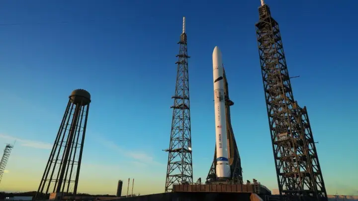 Blue Origin знову переносить запуск ракети New Glenn: що пішло не так