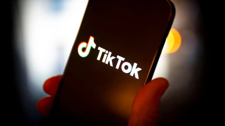 TikTok став недоступним у США: що відбувається з популярним додатком