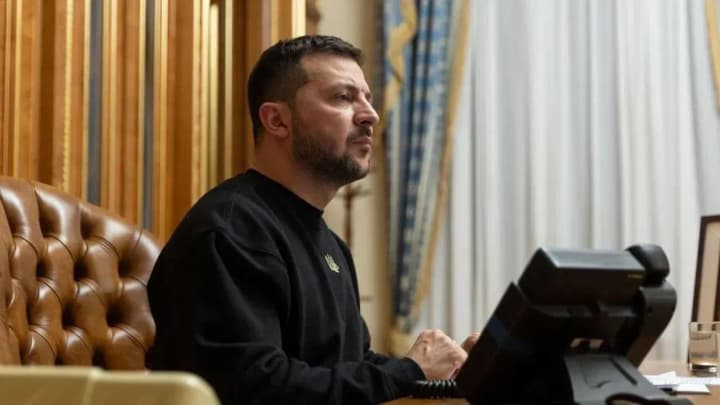 Президент підписав указ про нові санкції РНБО