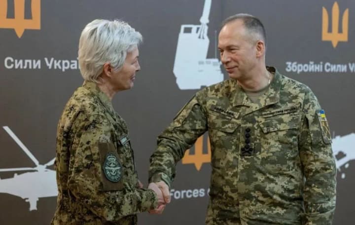 Сирский встретился с начальницей Штаба обороны ВС Канады: что обсуждали