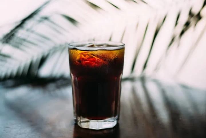 Сладкие напитки вызывают миллионы случаев диабета и болезней сердца ежегодно