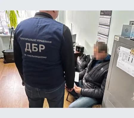 Схема на понад 3 млн: як командири заробляли на ухилянтах