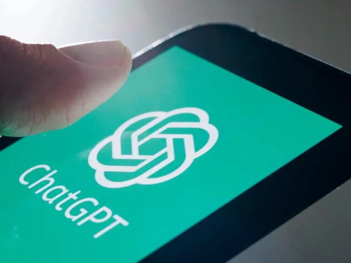 У роботі ChatGPT масштабний збій: проблеми із сервісом фіксують у всьому світі