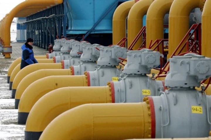 Польща застерігає від відновлення поставок російського газу   