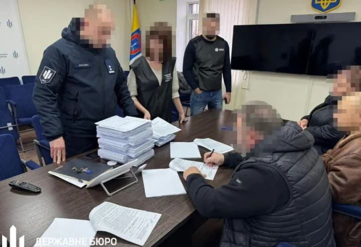 Kirovohrad city council deputy organizes scheme with military uniforms