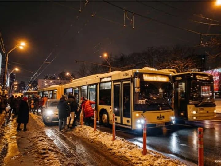 Начальник КМВА про зупинку громадського транспорту під час тривог: потрібно переглянути це рішення