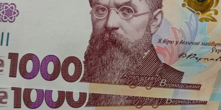 Индекс Биг-Мака показал, что гривна - одна из самых недооцененных валют мира