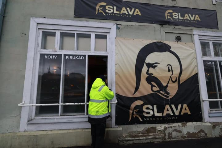A fire broke out in the restaurant “Slava Ukraina” in Estonia: according to preliminary information, it could be arson