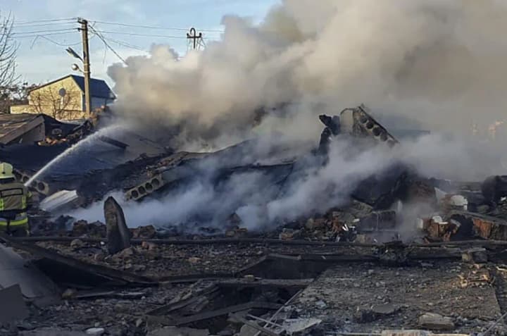 За тиждень рф запустила по Україні майже 50 ракет, та близько 660 дронів – Зеленський