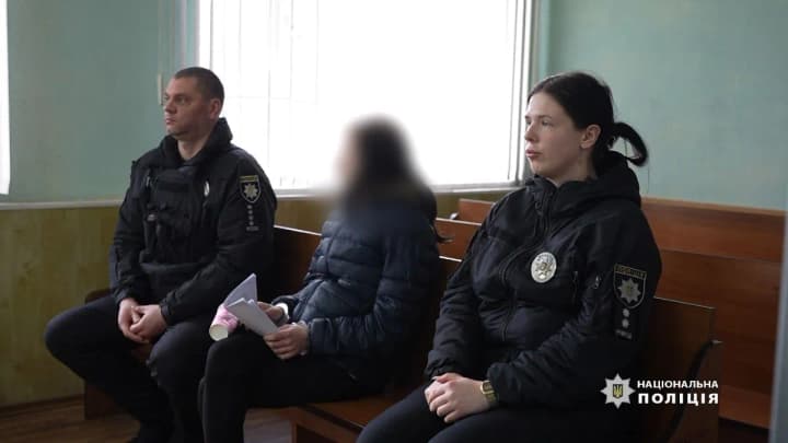 Залишили хлопчика без допомоги лікарів та після його смерті сховали тіло у морозильнику: в Одесі сімейній парі повідомили про підозру