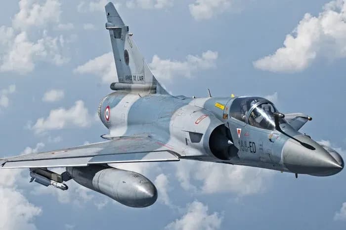 До України прибули перші французькі винищувачі