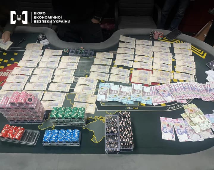 Underground poker club was “closed” in Kharkiv: 11 searches were conducted