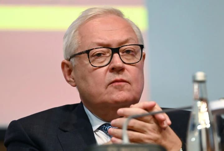 МЗС рф: графіків переговорів путіна і Трампа немає, але канали зв’язку відкриті