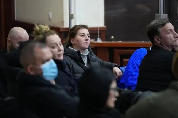 У Грузії суд оштрафував співачку Ніно Катамадзе за участь в протесті: деталі