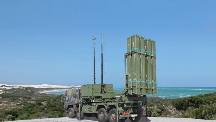 Німеччина передасть Україні близько 100 ракет для IRIS-T