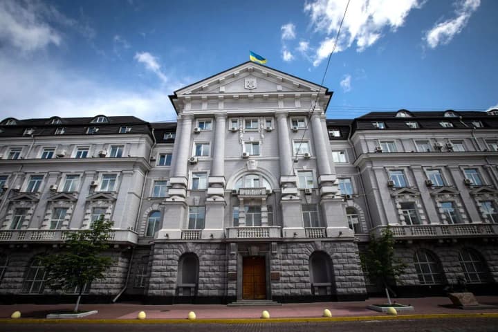 SBU comments on sanctions against oligarchs, including Poroshenko