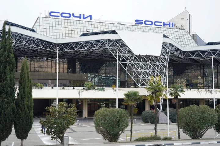 Airport in Sochi, Russia, closed due to drone attack: what is known