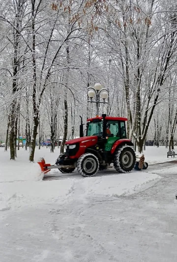 Snowstorms hit Ukraine: road workers assure that the main roads are passable