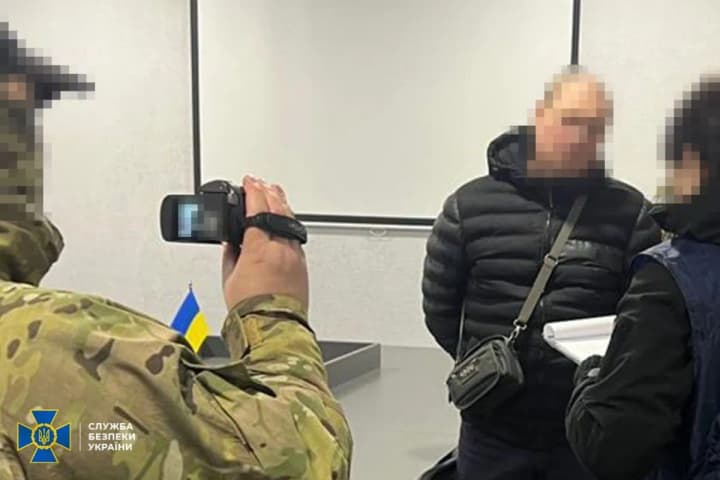 На Київщині затримали агента рф, який передавав росіянам дані про ексув’язнених військових