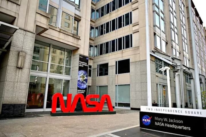 Media: 10% of NASA employees have been laid off