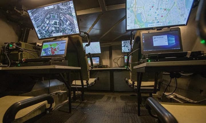 Корупція в оборонці: викрито схему розкрадання коштів під час створення системи "ДЗВІН"