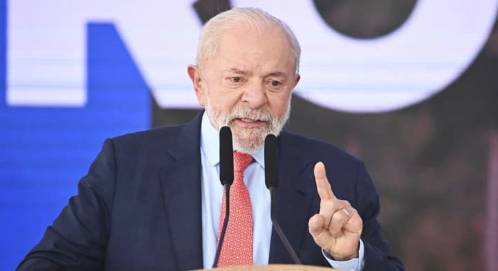 "Намагається видати себе за імператора світу": президент Бразилії жорстко розкритикував Трампа