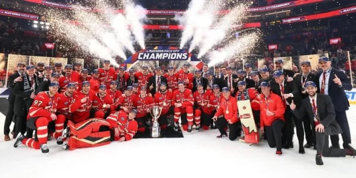Збірна Канади з хокею стала першим переможцем Турніру чотирьох націй