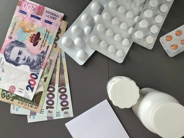 Жесткое регулирование фармрынка может создать дополнительные проблемы и спровоцировать рост цен на лекарства - экономический эксперт Борис Кушнирук